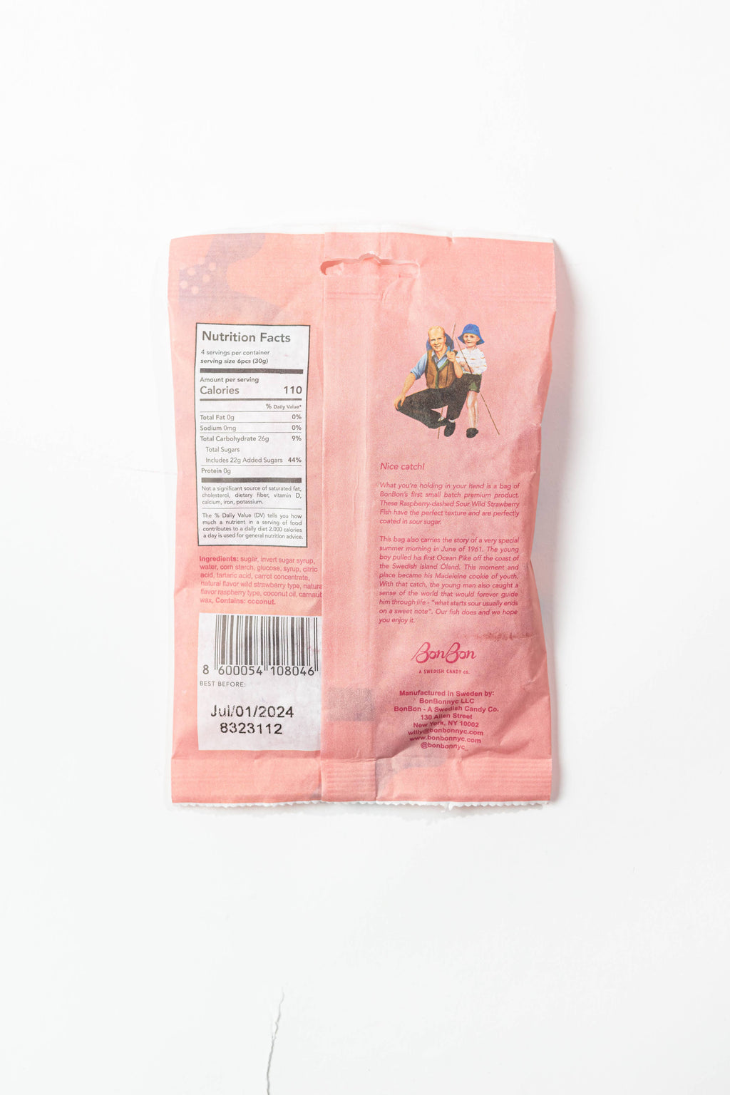 BonBon Sour Wild Strawberry Fish - Swedish Candy 5.2oz (150g)